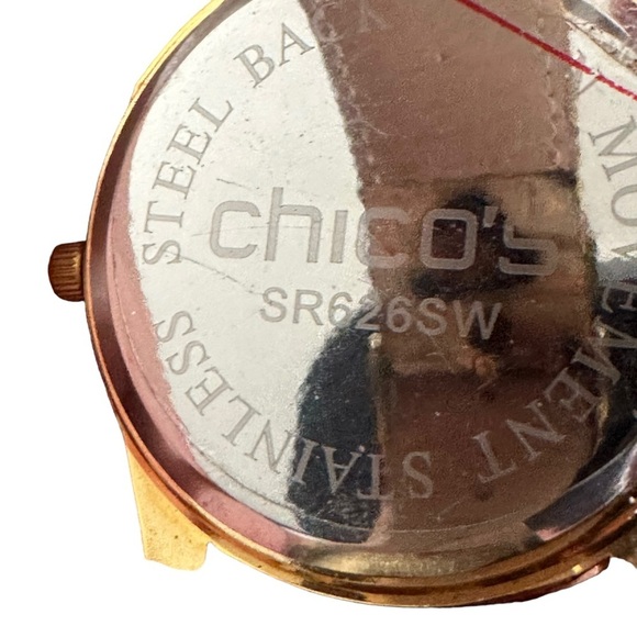 Chicos Womens Gold Tone White Dial Japan Quartz Movement Watch New Battery Flaw* - Picture 9 of 10